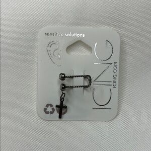 ICING Black Cross Ear Cuff